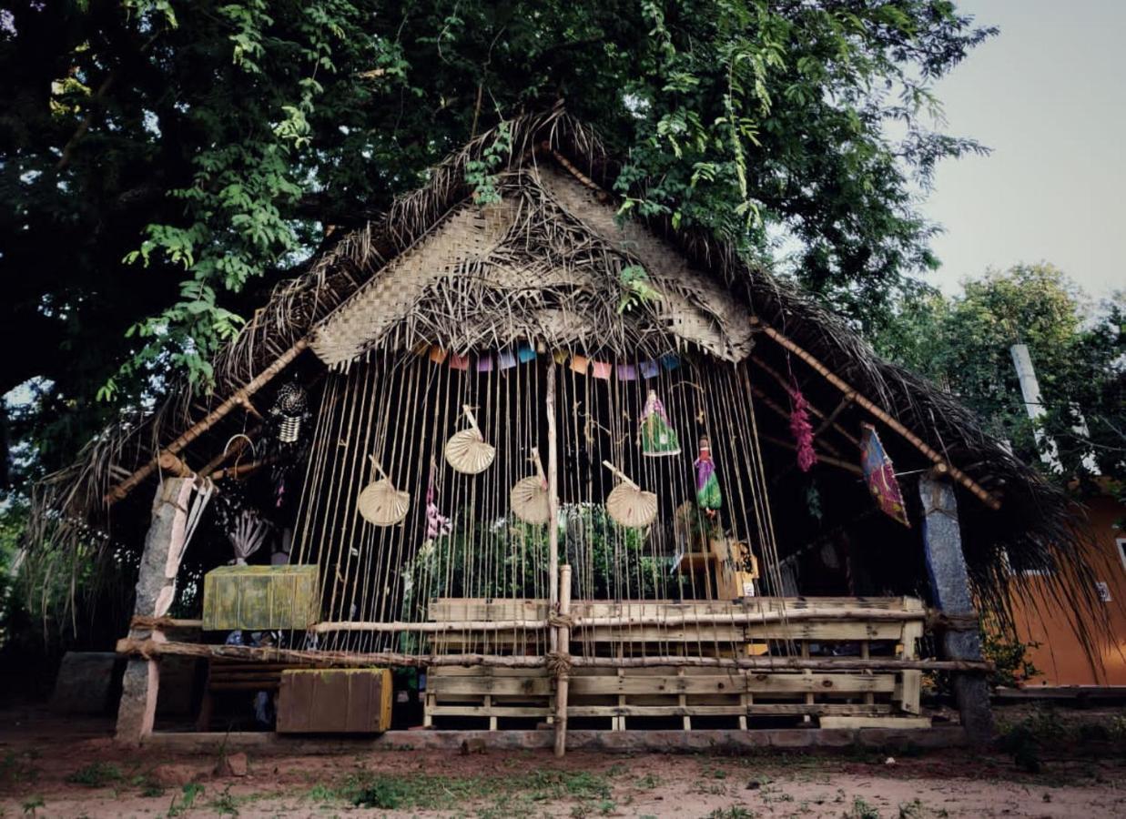 The Dreamcatcher Vandrarhem Auroville Exteriör bild