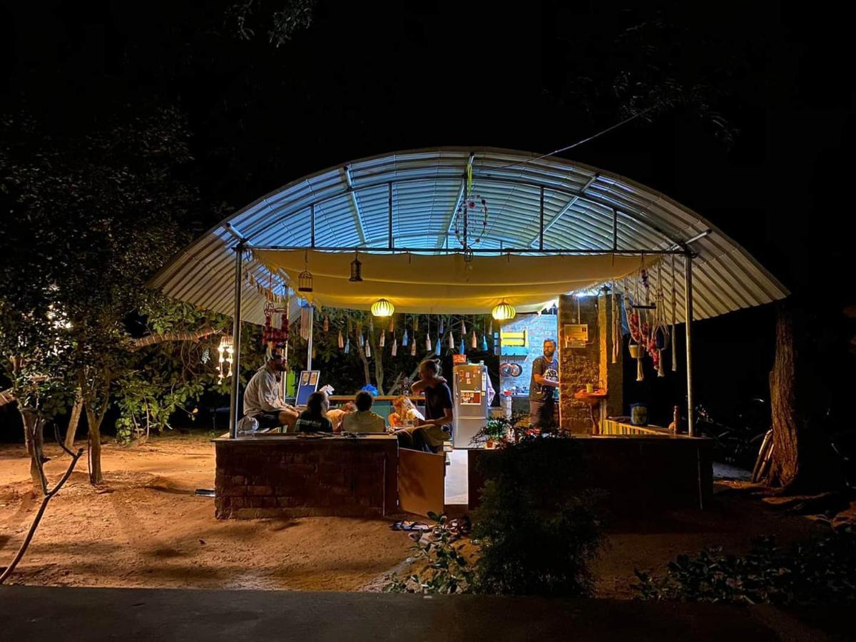 The Dreamcatcher Vandrarhem Auroville Exteriör bild